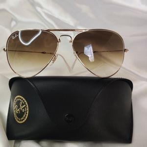 NWOT Authentic Ray-Ban Folding Aviators